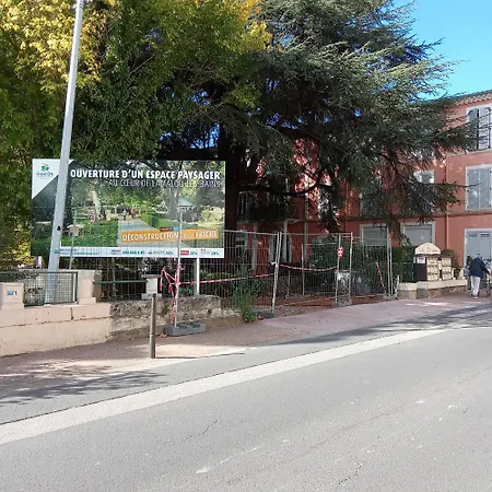 Climatisé Atypique Important Lire Les Restrictions Sous Photo Sur L'hote Appartamento